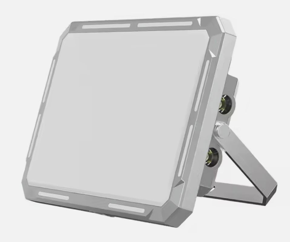 ירון הצפה 3CCT נטען  IP44