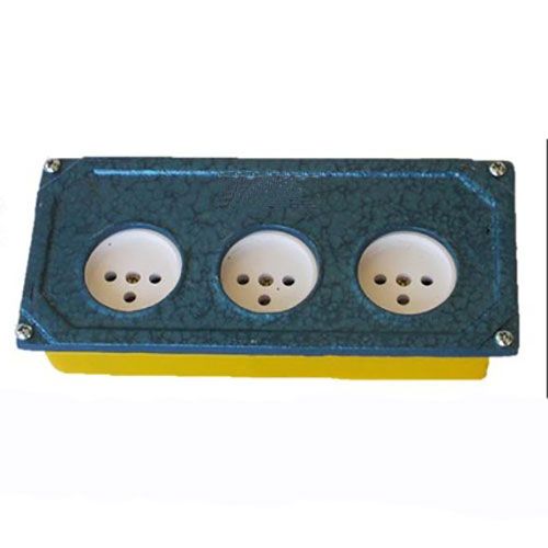קופסא 3 שקעים OK3 16A